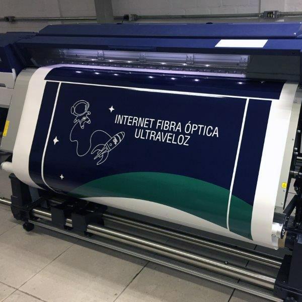 Adesivo Retroverso por m² Tinta UV
