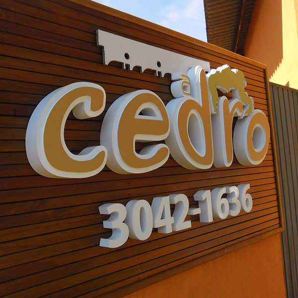 PVC Expandido Letra Caixa 2D 5mm 240x120 cm